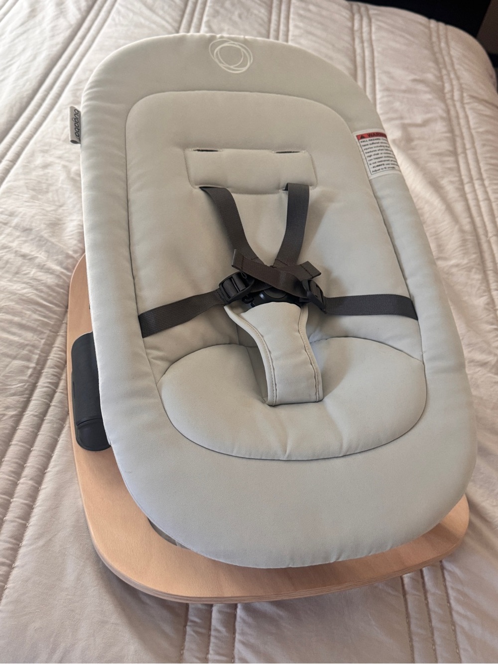 Bugaboo ComfortFit Light Gray Baby Rocker with Secure Harness